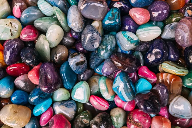 What the Dome Reveals: Reading Cabochon Geometry as a Window Into Jade Quality